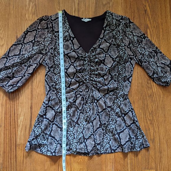 ember Beige Brown V-neck High Waist Peplum Blouse, Puff Sleeves, Snake P… - Picture 9 of 10